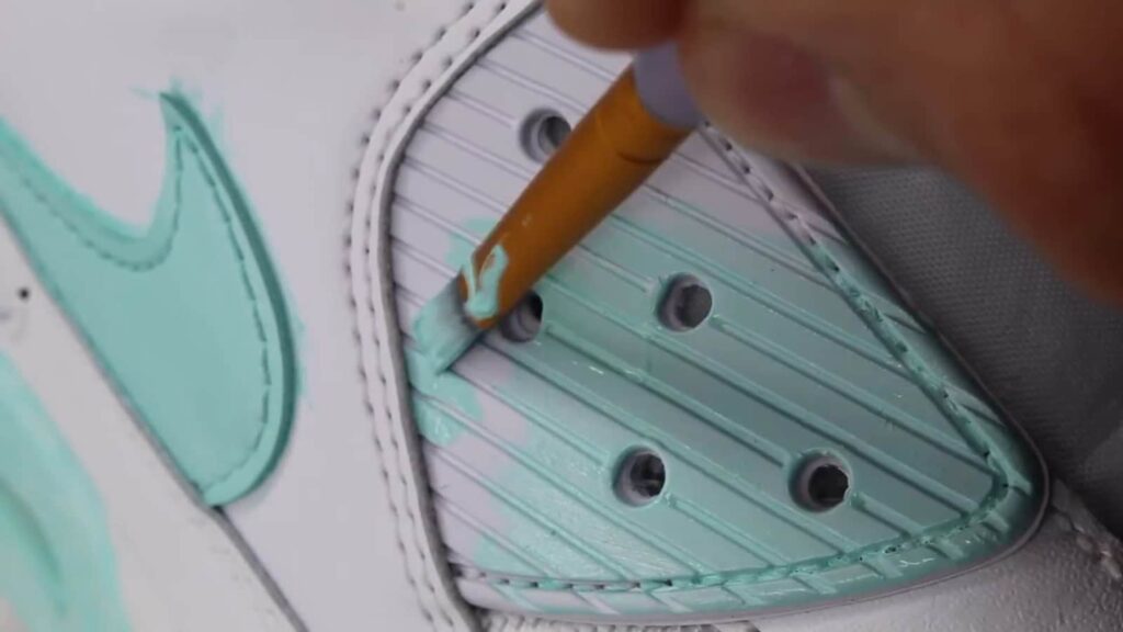 Knitted Air Max 90 Tutorial